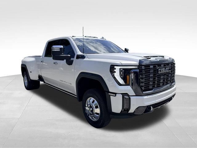 Used 2024 GMC Sierra 3500 Denali Ultimate AWD/4WD video 3