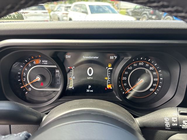 New 2025 Jeep Wrangler Rubicon AWD/4WD image 32