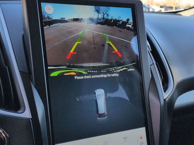 Used 2024 Ford Edge SEL image 23