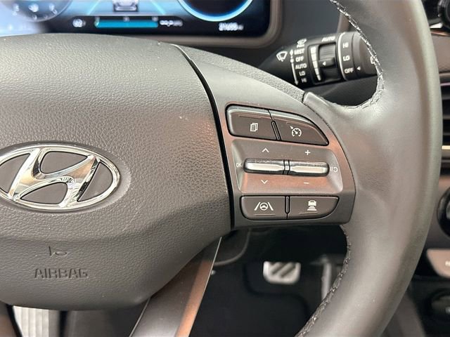 Used 2023 Hyundai Kona Limited AWD/4WD image 24