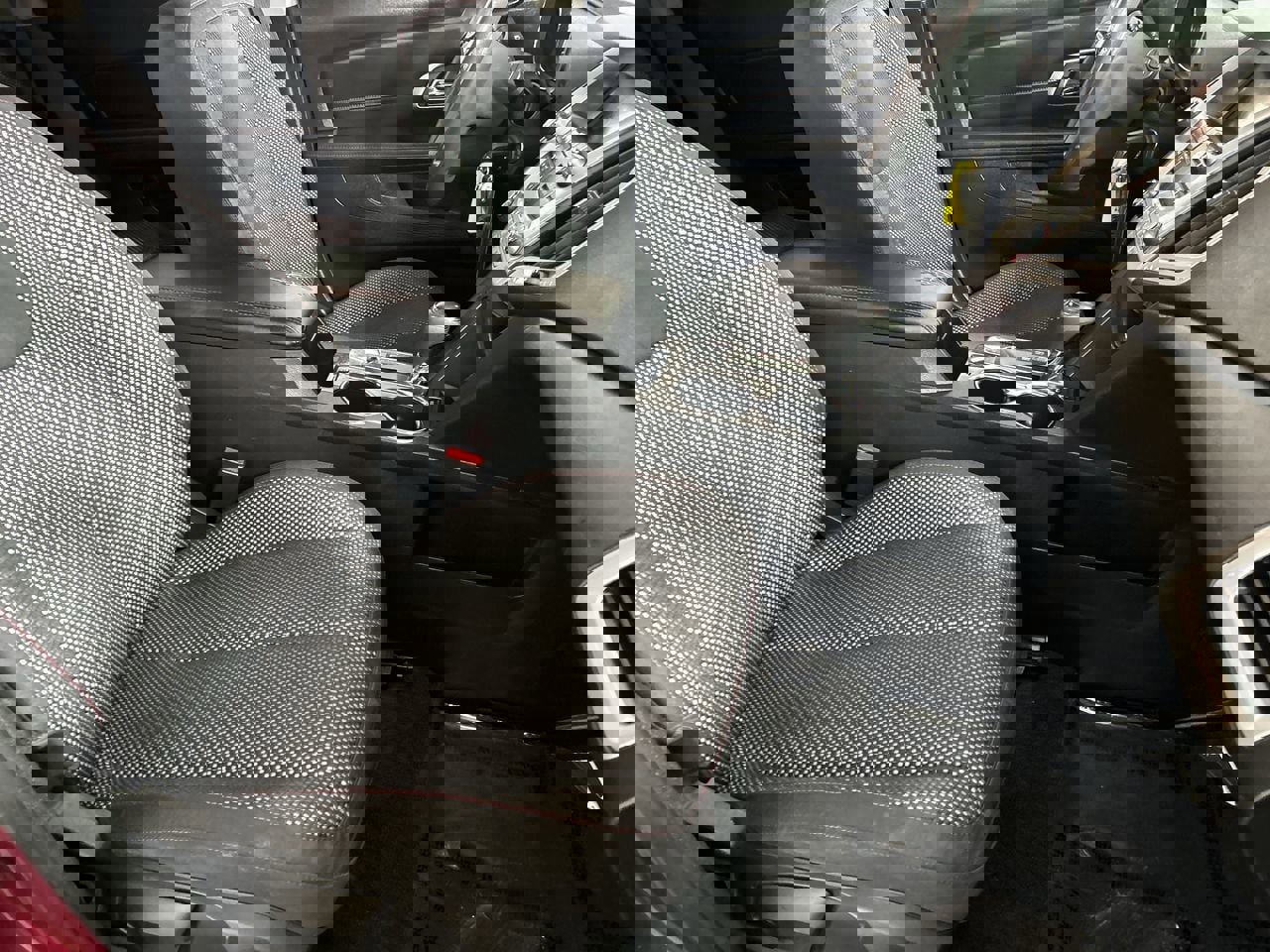 Used 2017 GMC Terrain SLE image 26