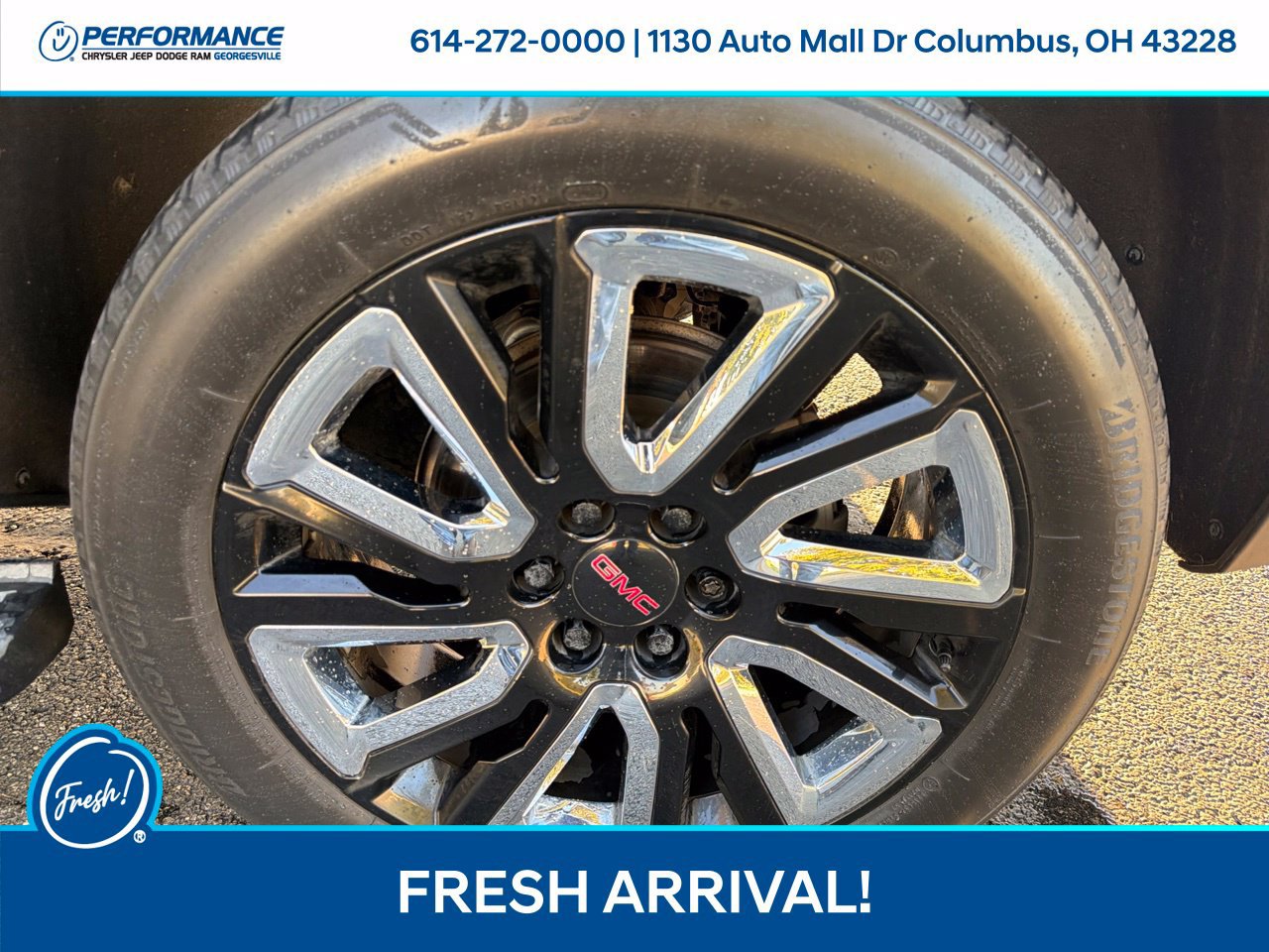 Used 2021 GMC Yukon Denali w/ Denali Premium Package AWD/4WD image 24