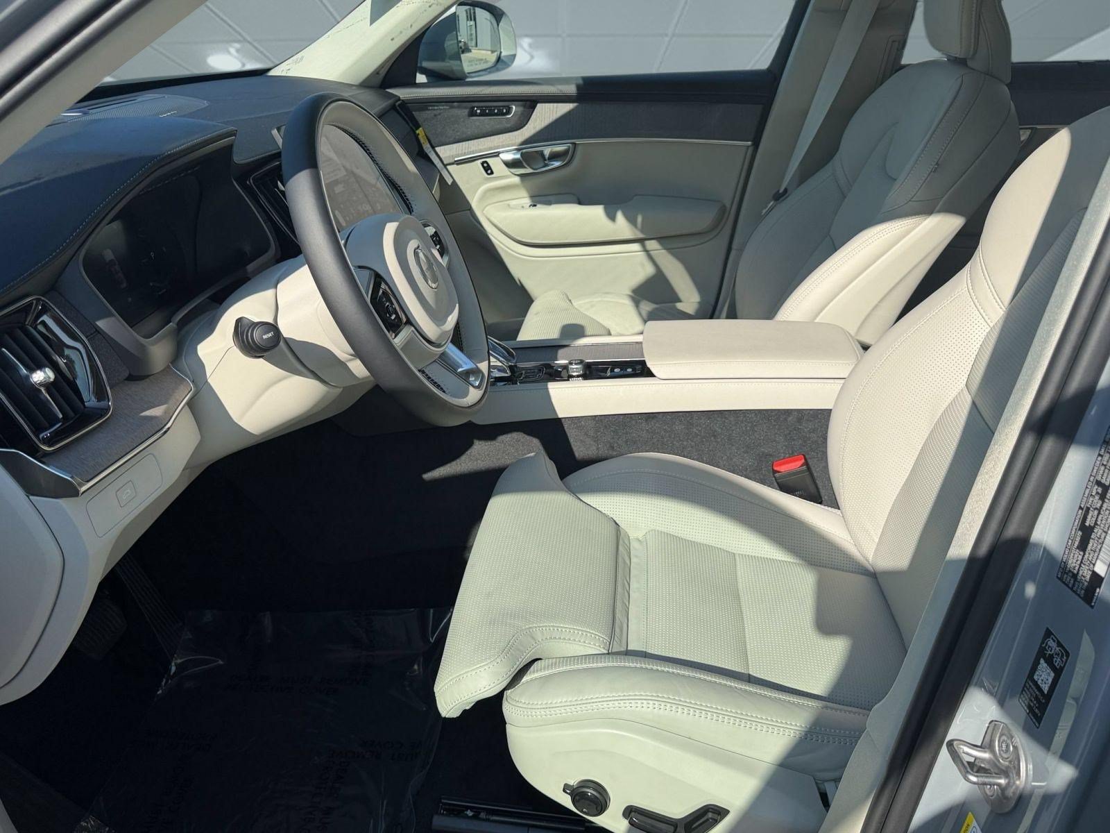 New 2026 Volvo XC90 B6 Ultra w/ Protection Package AWD/4WD image 5