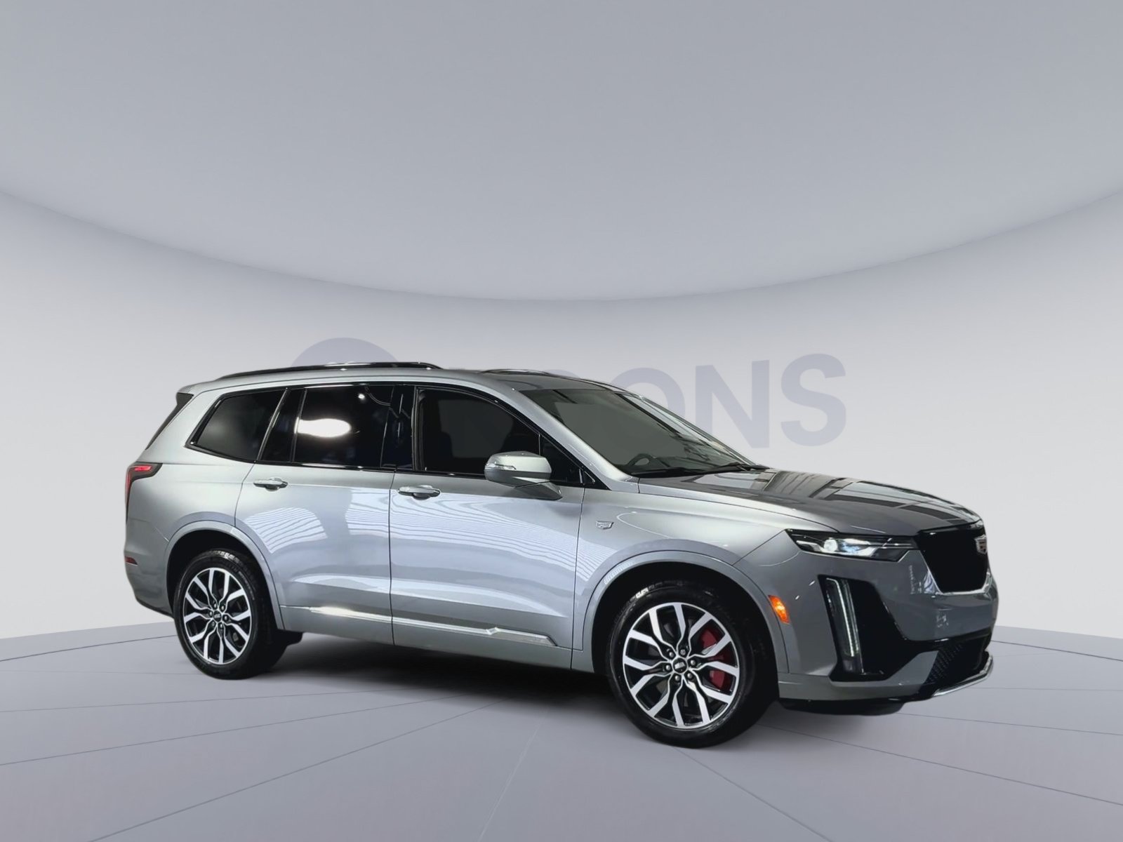 Used 2025 Cadillac XT6 Sport AWD/4WD image 2