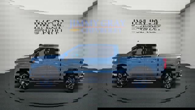 New 2026 Chevrolet Silverado 1500 LT w/ All Star Edition Plus image 2