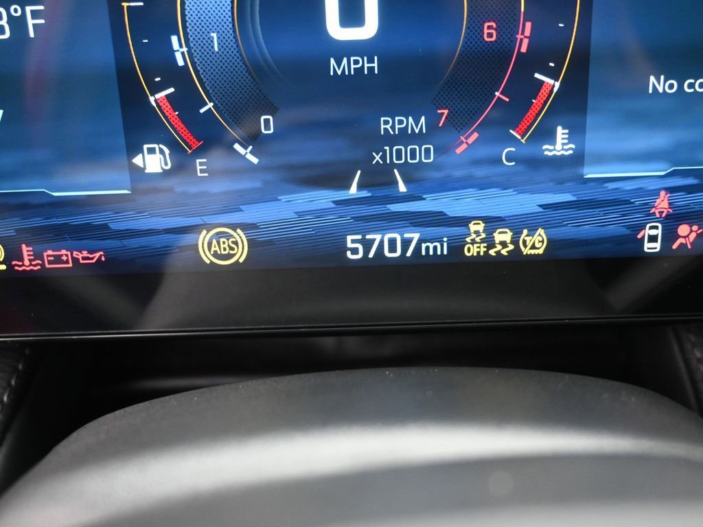 Used 2026 Chevrolet Equinox LT FWD image 10