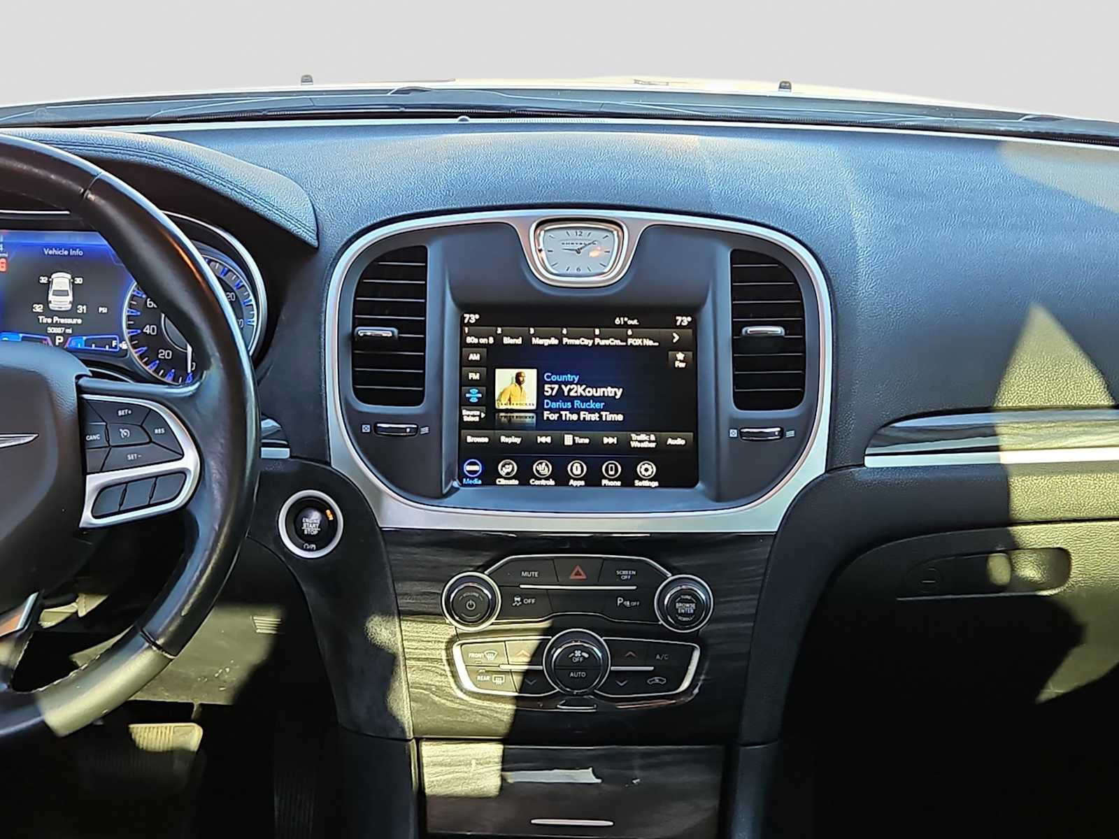 Used 2022 Chrysler 300 Touring L image 15