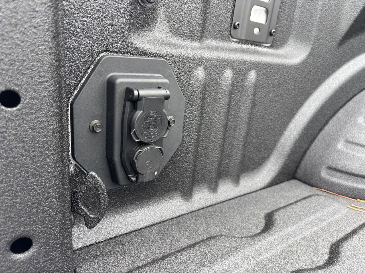 New 2026 Ford F250 Lariat w/ Chrome Package image 6