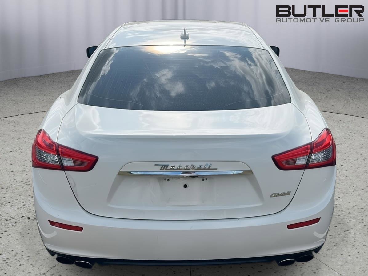 Used 2015 Maserati Ghibli image 9