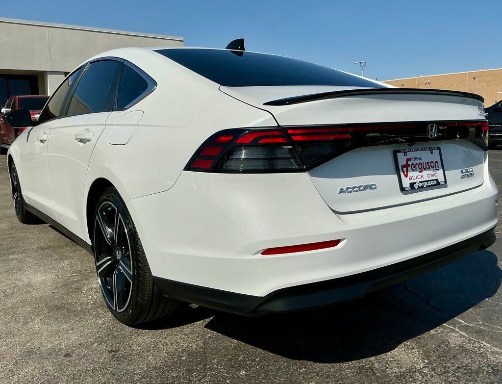 Used 2025 Honda Accord Sport image 13