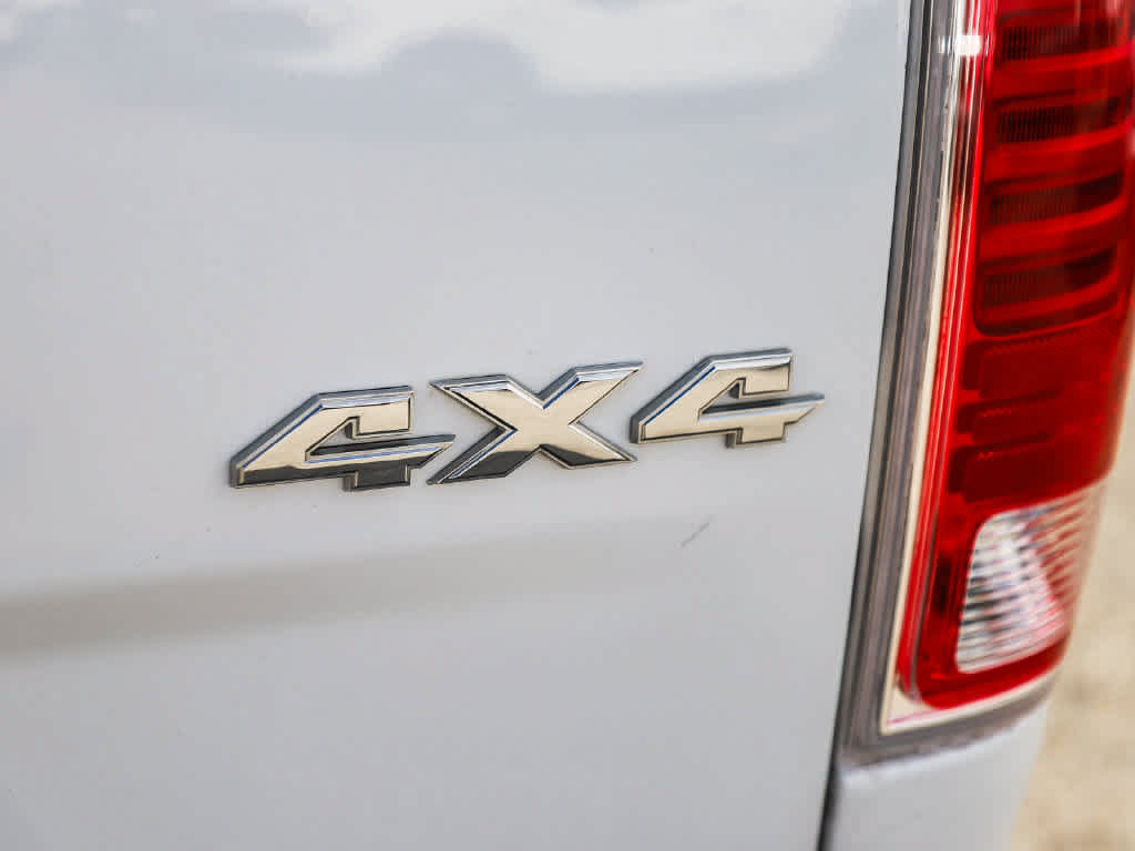 Certified 2017 RAM 1500 Laramie AWD/4WD image 8