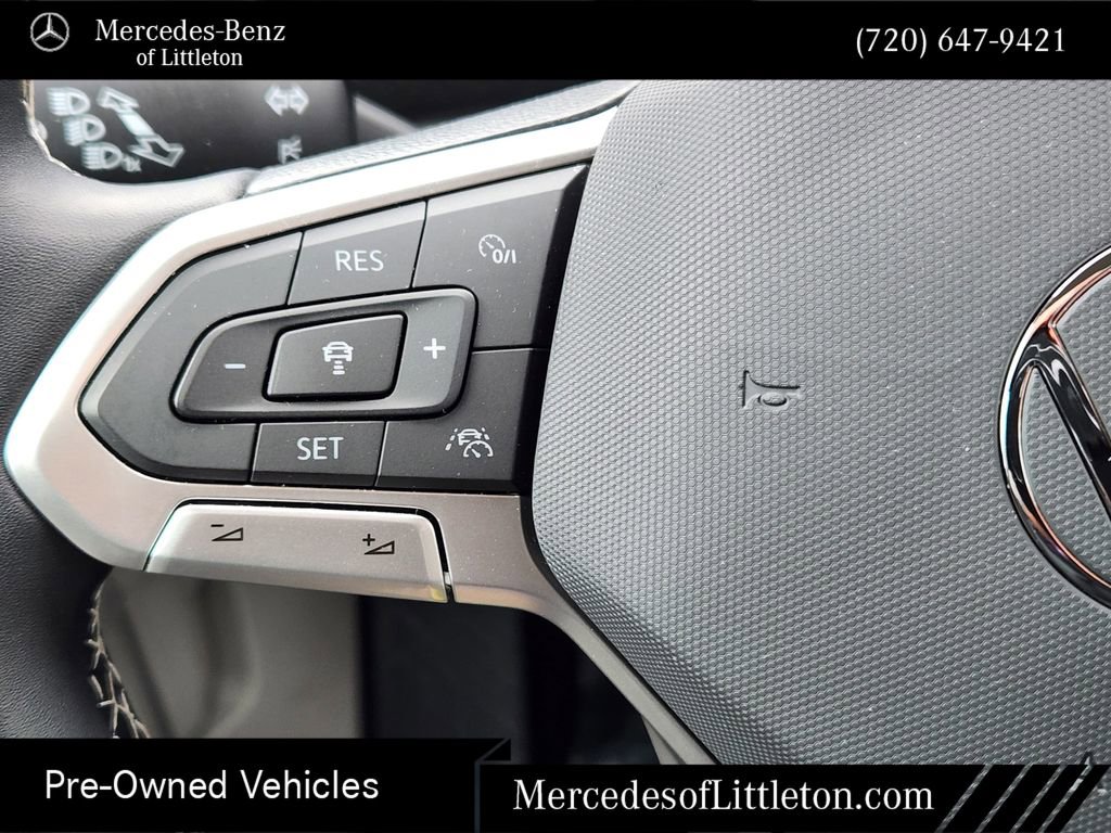 Used 2024 Volkswagen Tiguan SE AWD/4WD image 28