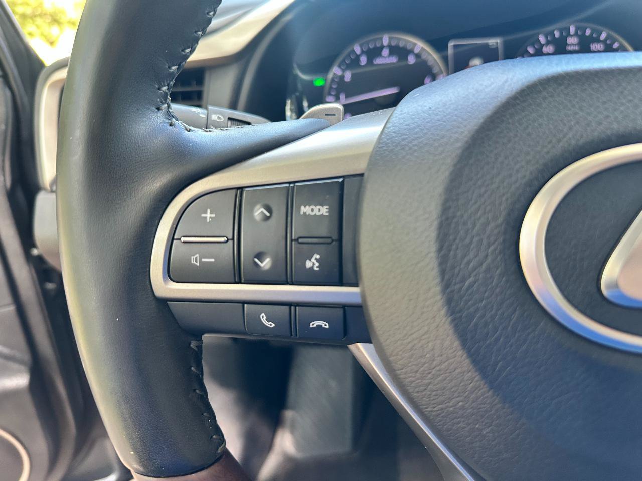 Used 2022 Lexus RX 350 FWD w/ Premium Package image 38