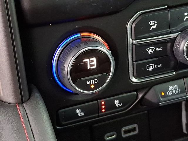 Used 2022 Chevrolet Suburban RST w/ Sport Performance Package image 22