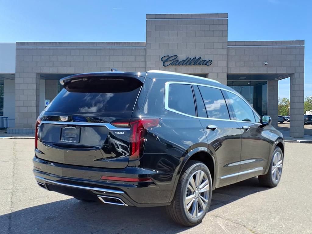 Used 2025 Cadillac XT6 Premium Luxury w/ Technology Package image 4