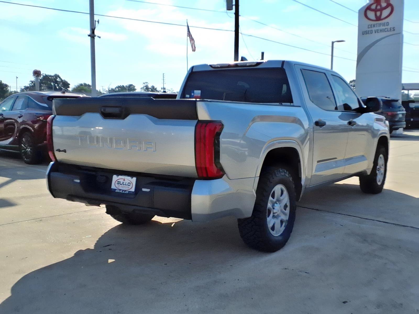 Used 2024 Toyota Tundra SR w/ SR Tow Package AWD/4WD image 6