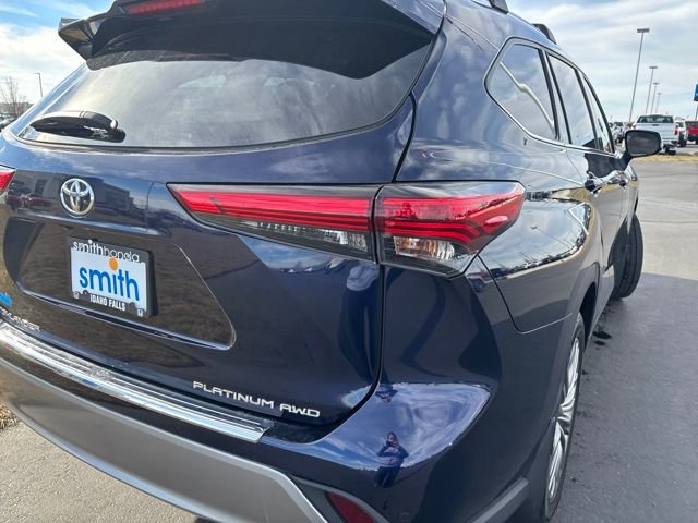 Used 2022 Toyota Highlander Platinum image 31