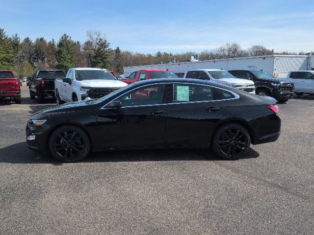 Used 2024 Chevrolet Malibu LT w/ Midnight Edition FWD image 3