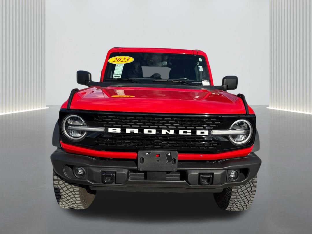 Used 2023 Ford Bronco Wildtrak image 2
