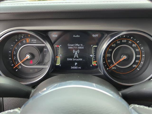 Used 2022 Jeep Gladiator Overland w/ LED Lighting Group AWD/4WD image 11