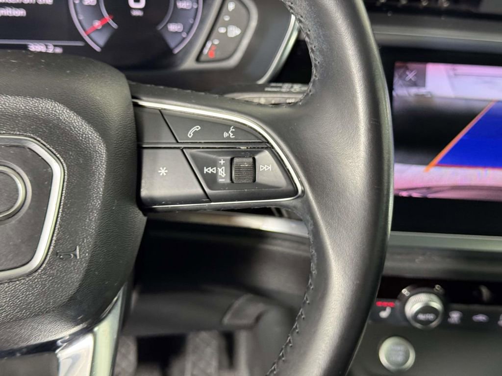 Used 2020 Audi Q3 2.0T Premium Plus w/ Premium Plus Package image 23