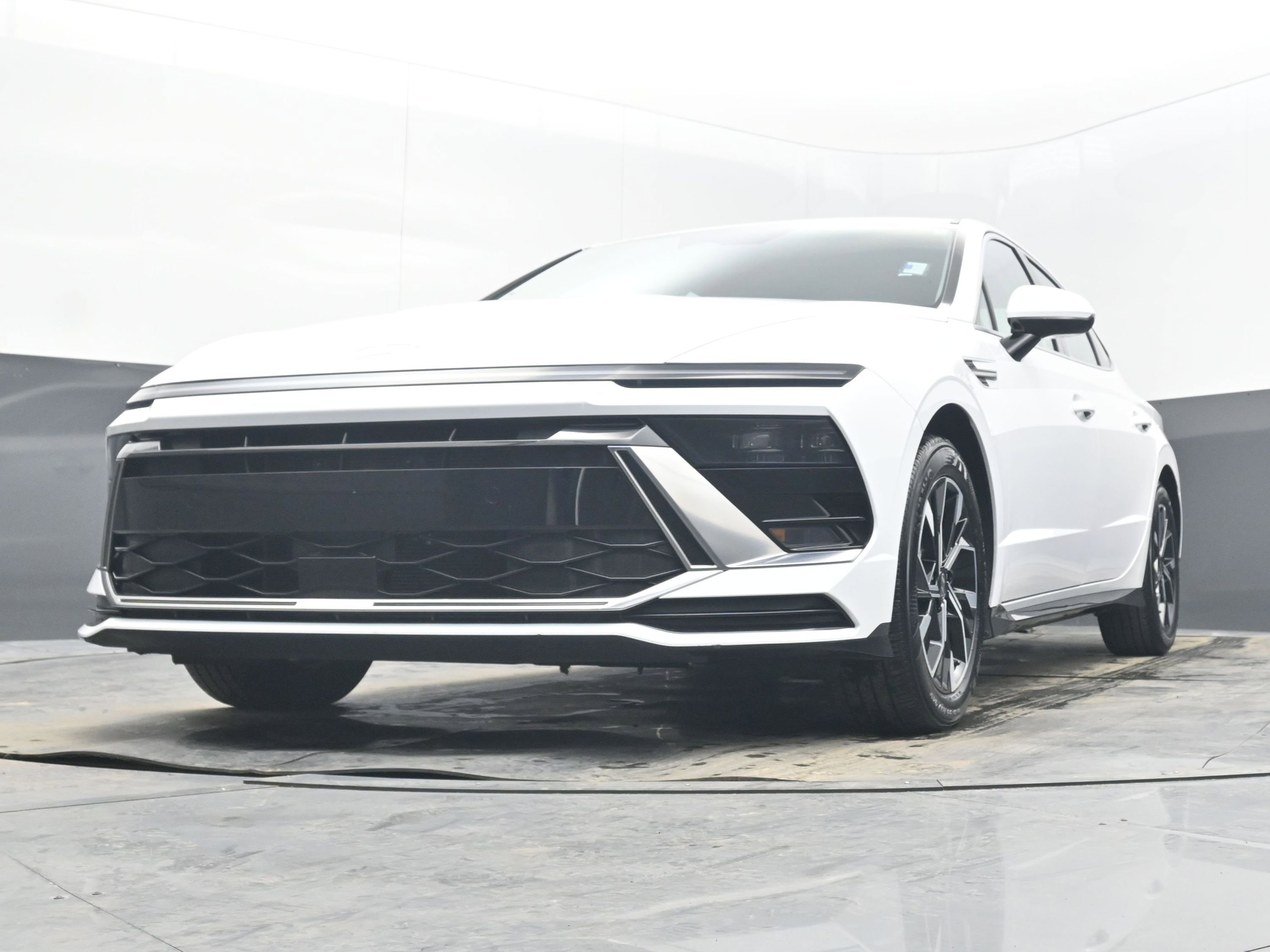 Used 2025 Hyundai Sonata SEL image 25