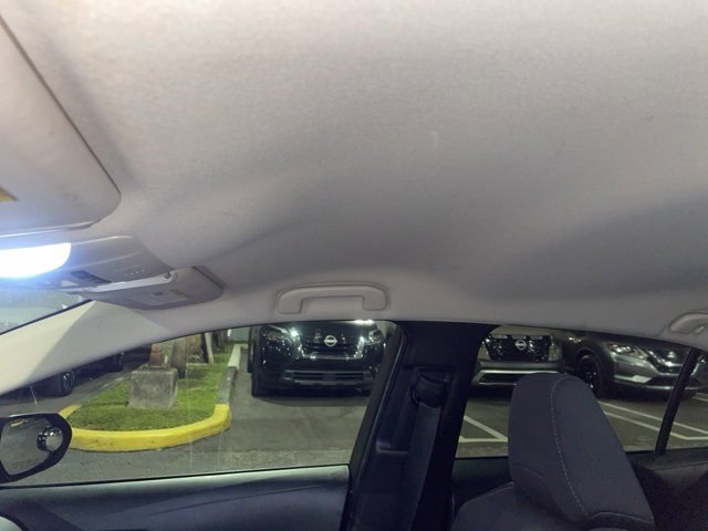 Used 2021 Toyota Corolla LE image 5