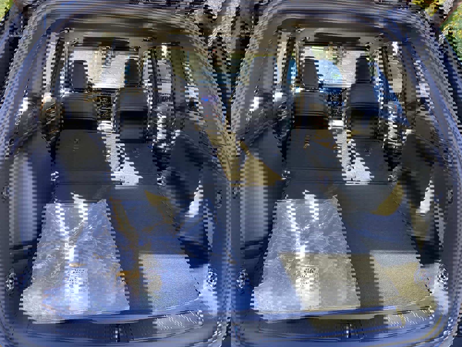 New 2025 Jeep Grand Cherokee Laredo image 5