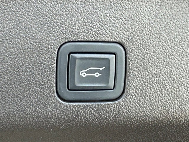 Certified 2023 Cadillac Escalade Sport w/ Touring Package image 20