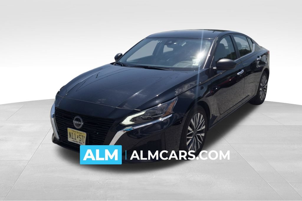 Used 2024 Nissan Altima 2.5 SV FWD video 1