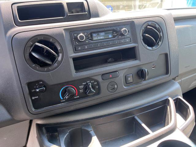 Used 2022 Ford E-350 and Econoline 350 Super Duty w/ Power Windows & Locks Group RWD image 12