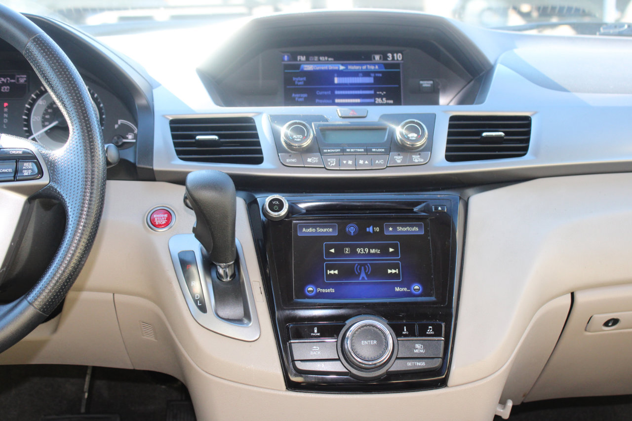 Used 2016 Honda Odyssey EX image 10