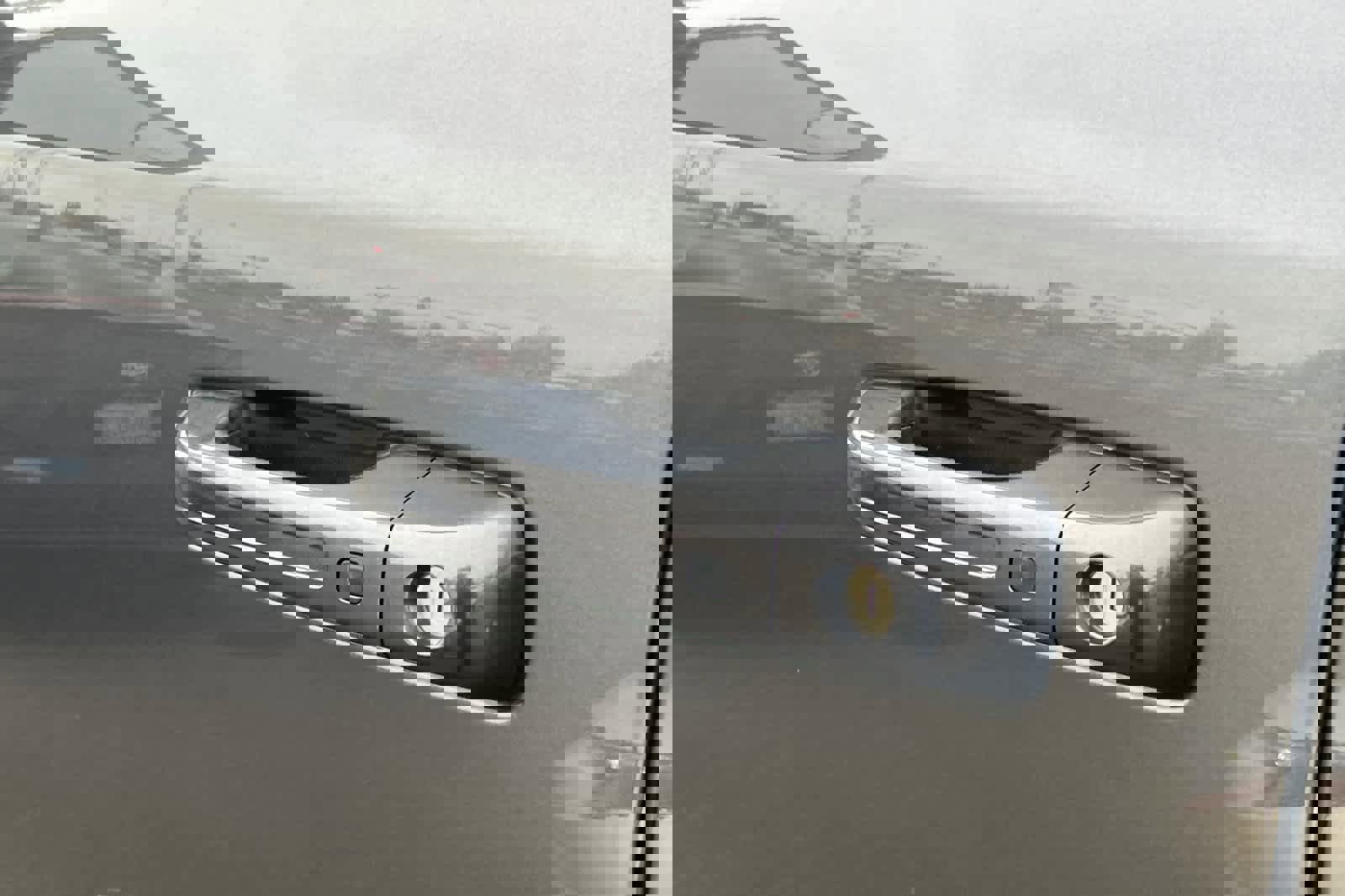 Used 2020 RAM 1500 Laramie w/ Sport Appearance Package image 7