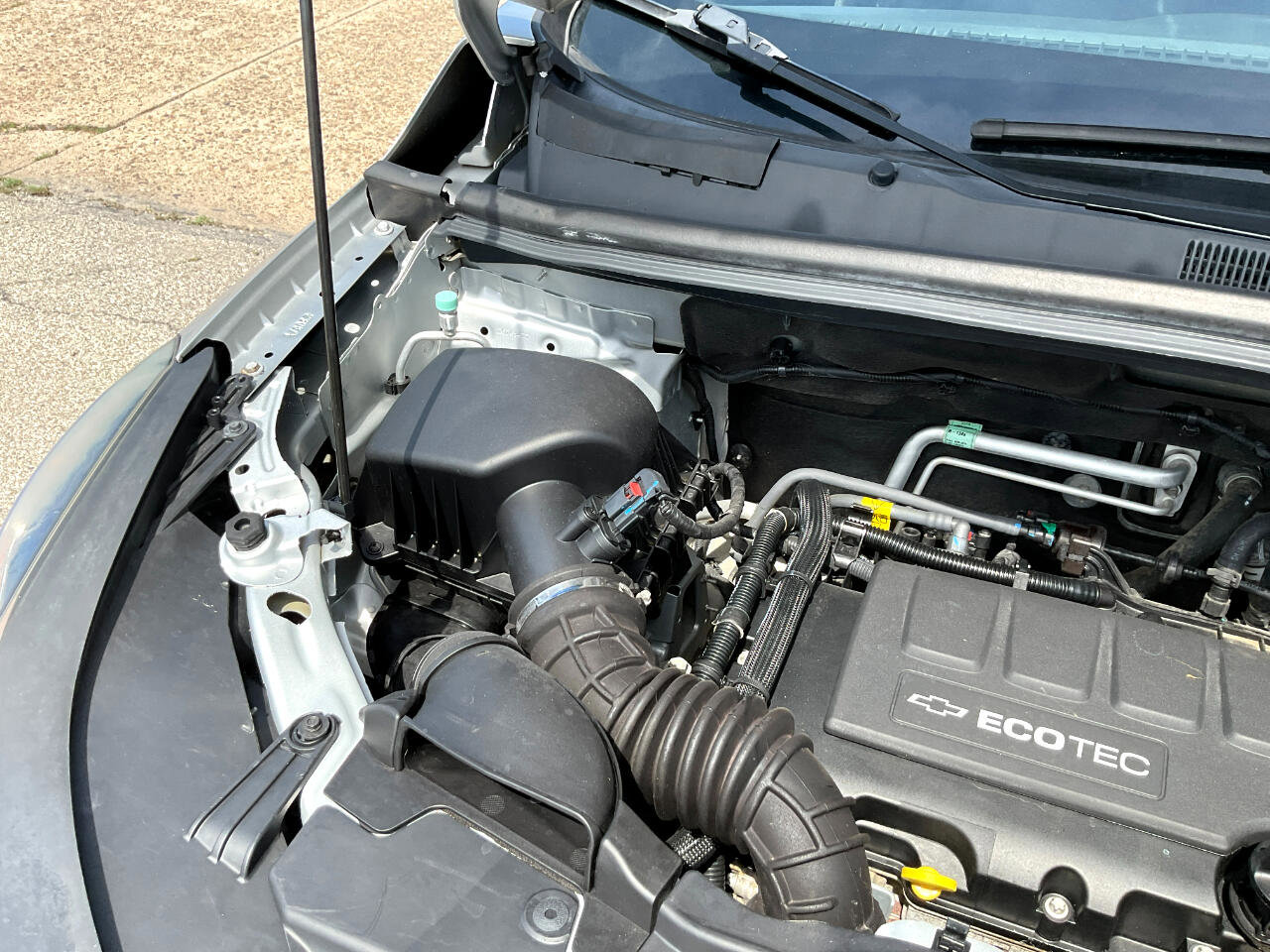 Used 2019 Chevrolet Trax LS image 37