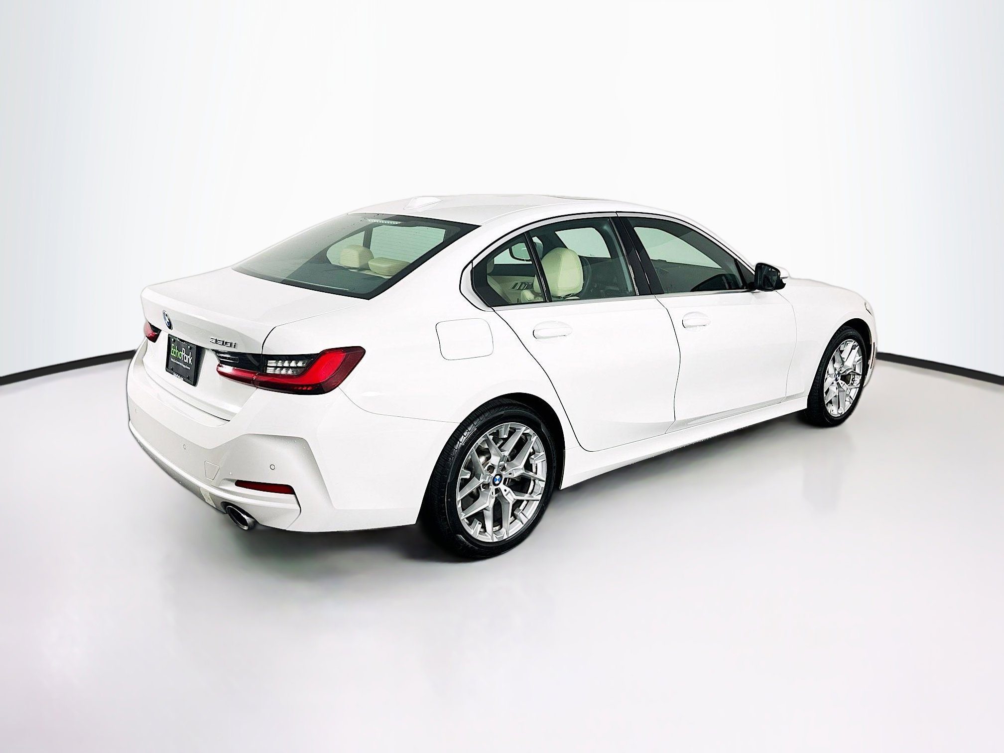 Used 2025 BMW 330i 330i image 9