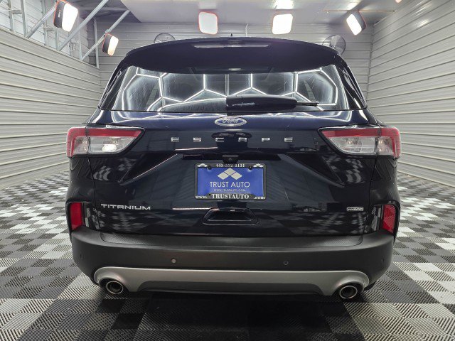 Used 2021 Ford Escape Titanium w/ Titanium Elite Package FWD image 6