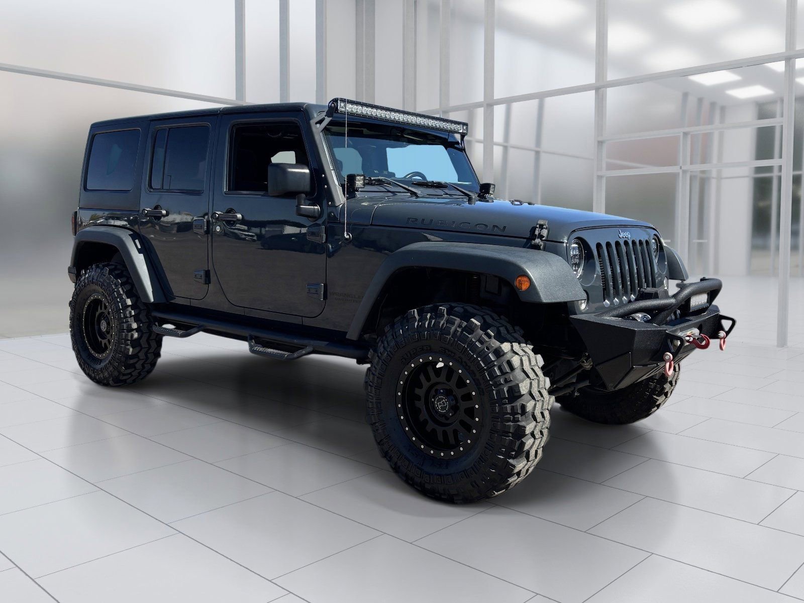 Used 2016 Jeep Wrangler Unlimited Rubicon w/ Connectivity Group AWD/4WD image 8