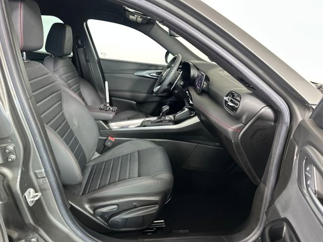 Used 2024 Dodge Hornet R/T w/ R/T Blacktop Package image 28