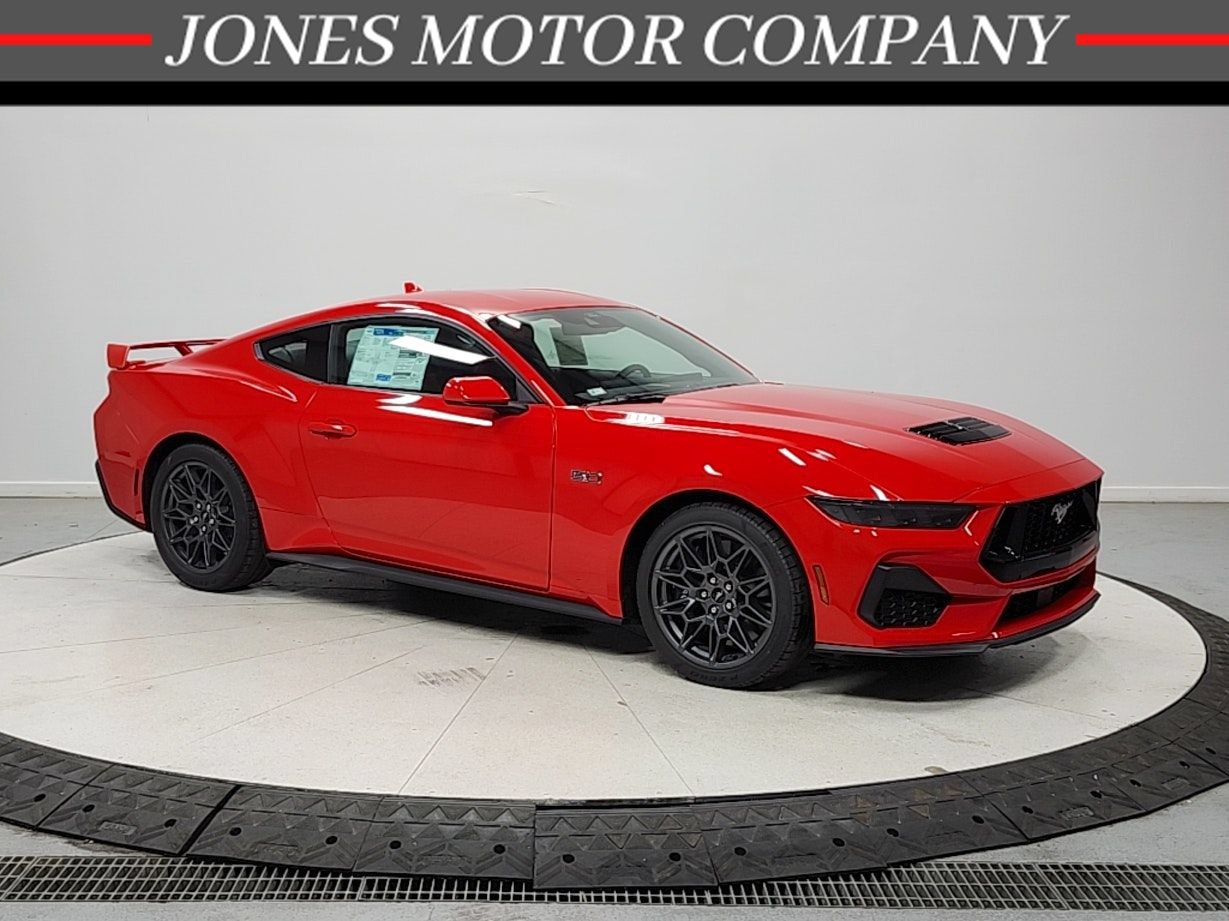 New 2026 Ford Mustang GT Premium w/ GT Performance Package