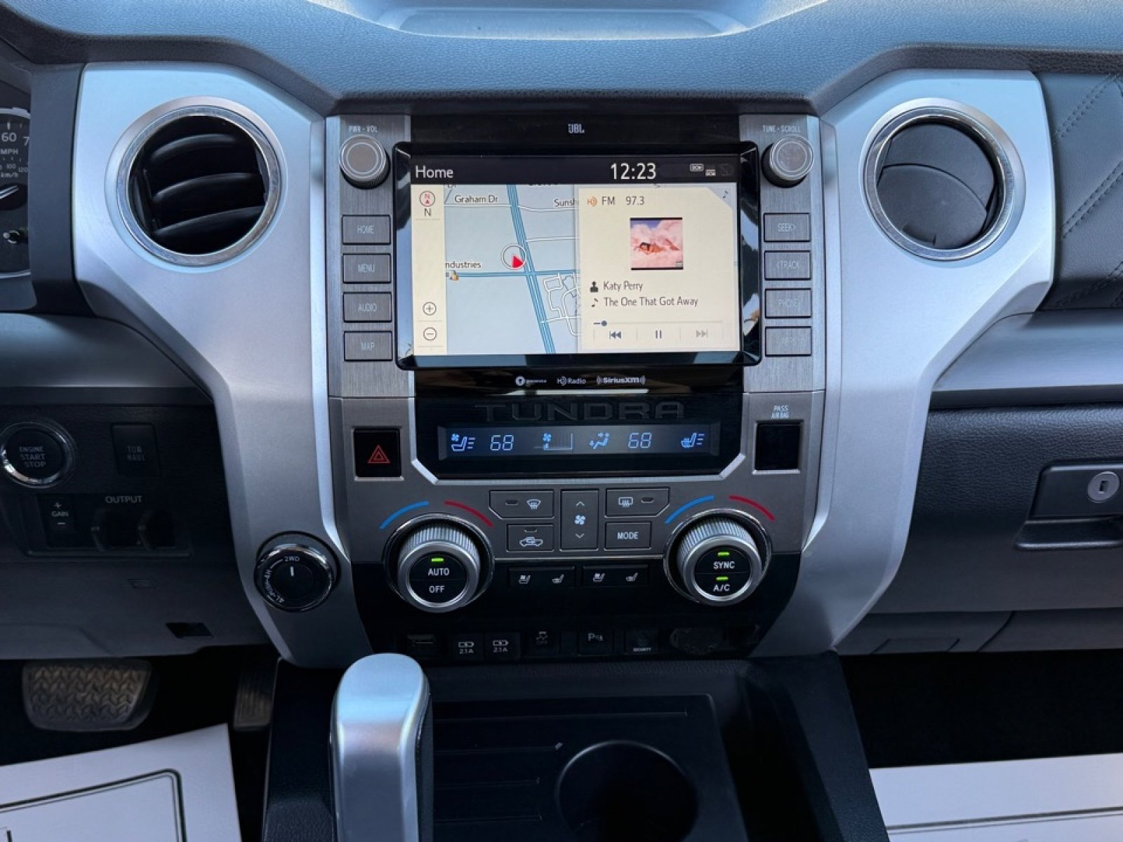 Used 2021 Toyota Tundra Platinum image 21