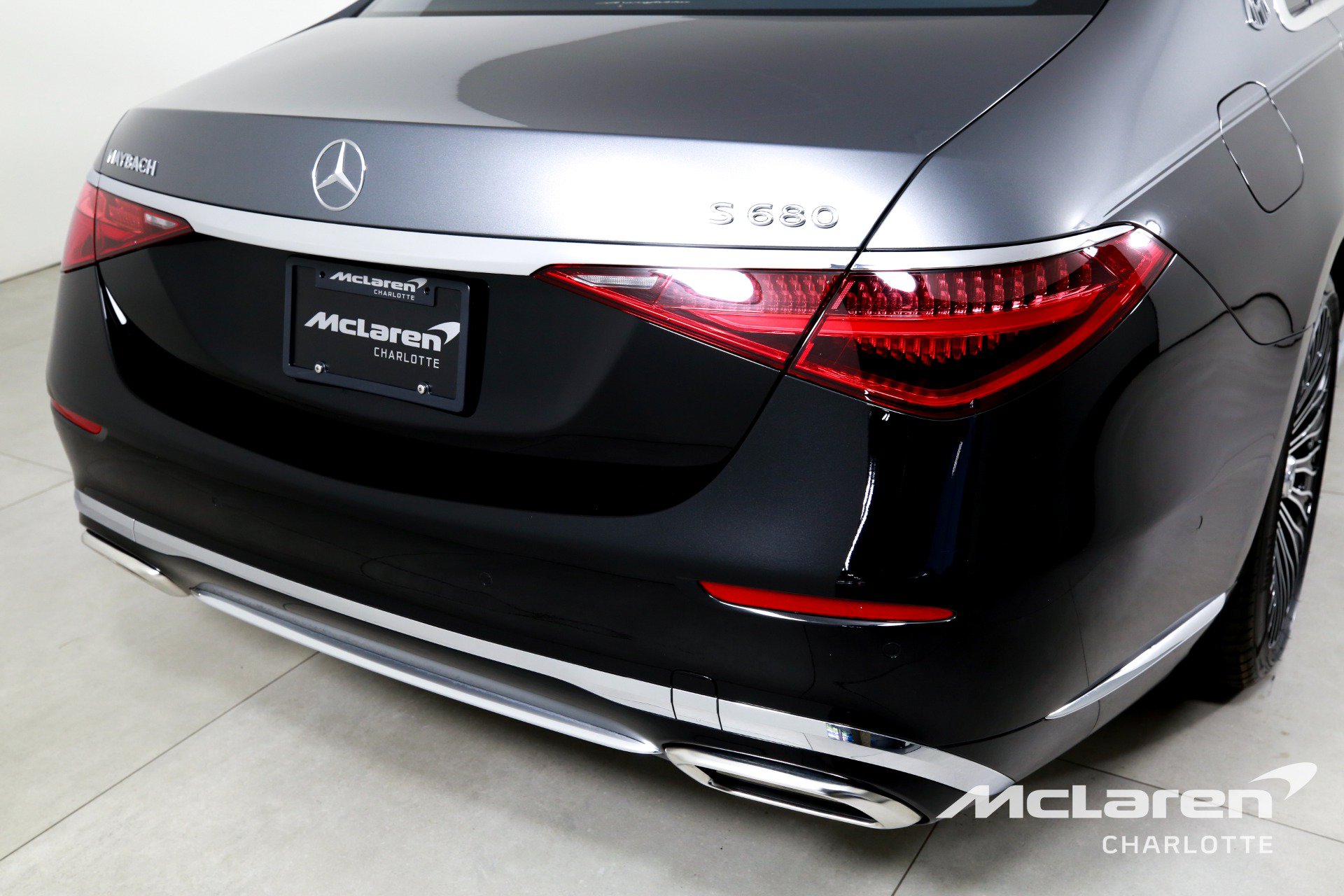 Used 2023 Mercedes-Benz Maybach S 680 4MATIC w/ Manufaktur Leather Package image 44