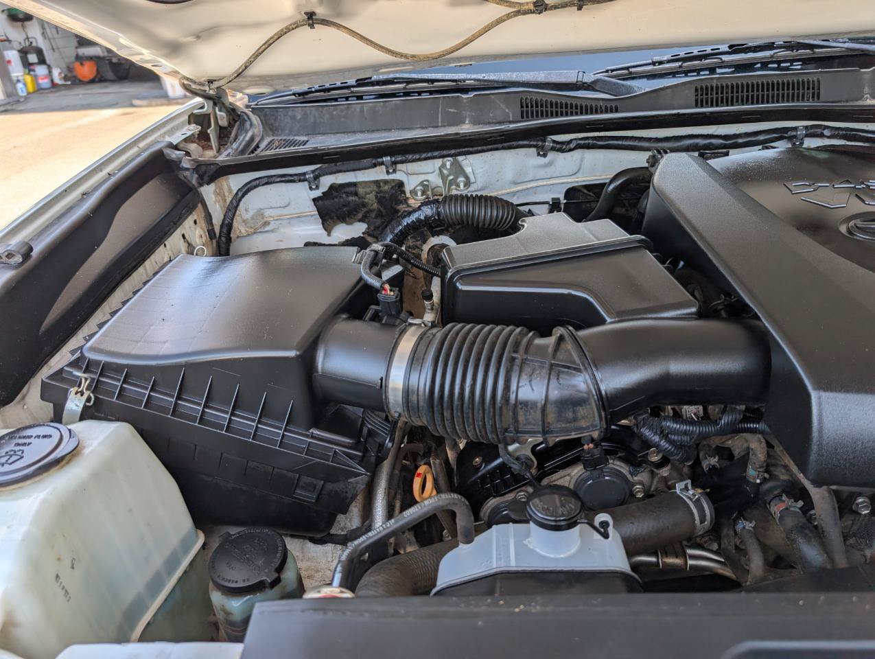 Used 2018 Toyota Tacoma TRD Off-Road AWD/4WD image 22