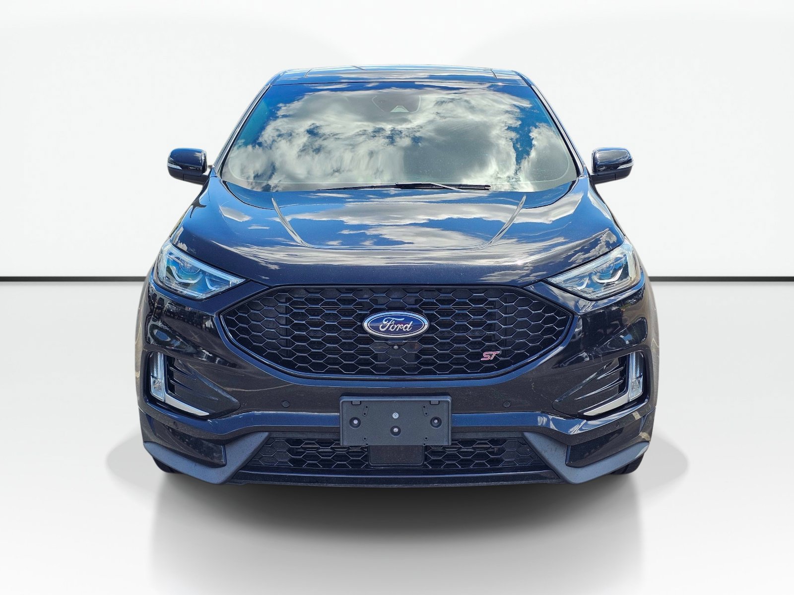 Used 2019 Ford Edge ST w/ Equipment Group 401A AWD/4WD image 2