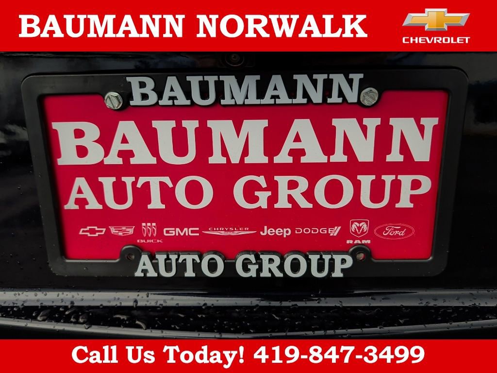 Used 2022 Chevrolet Trax LT w/ LT Convenience Package image 14