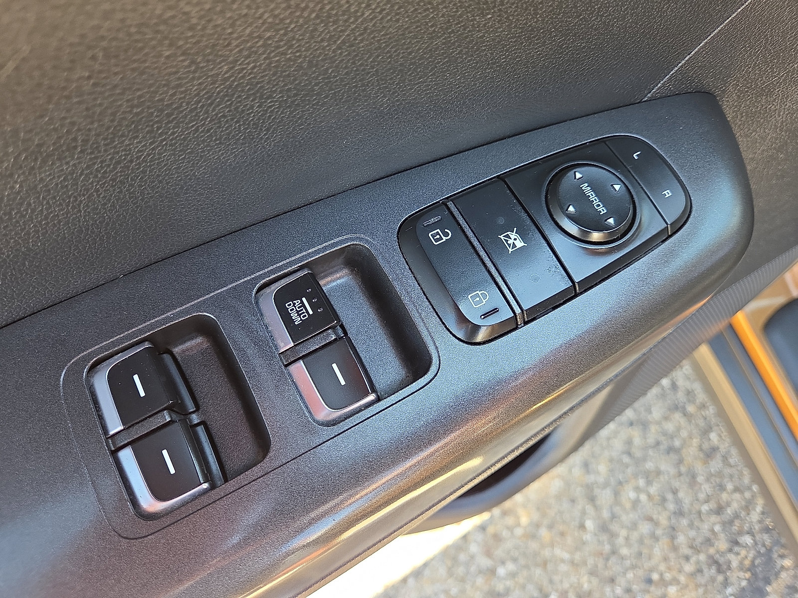 Used 2021 Kia Sportage LX image 13