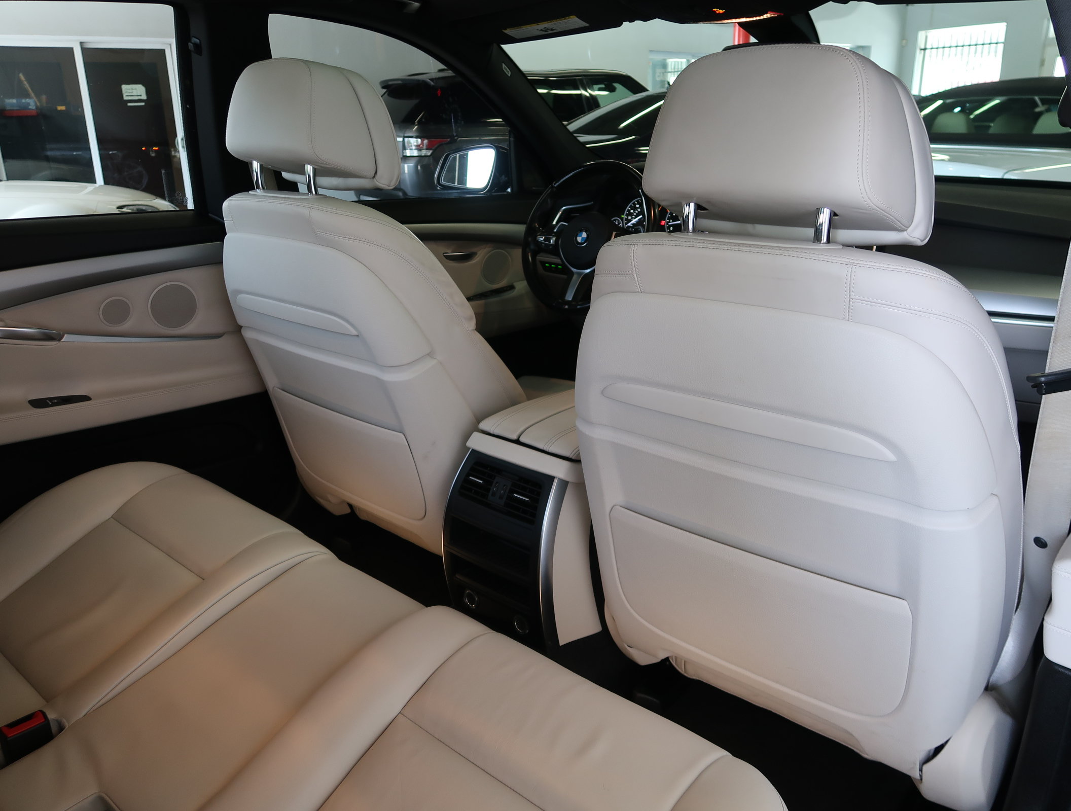 Used 2017 BMW 535i Gran Turismo RWD image 31