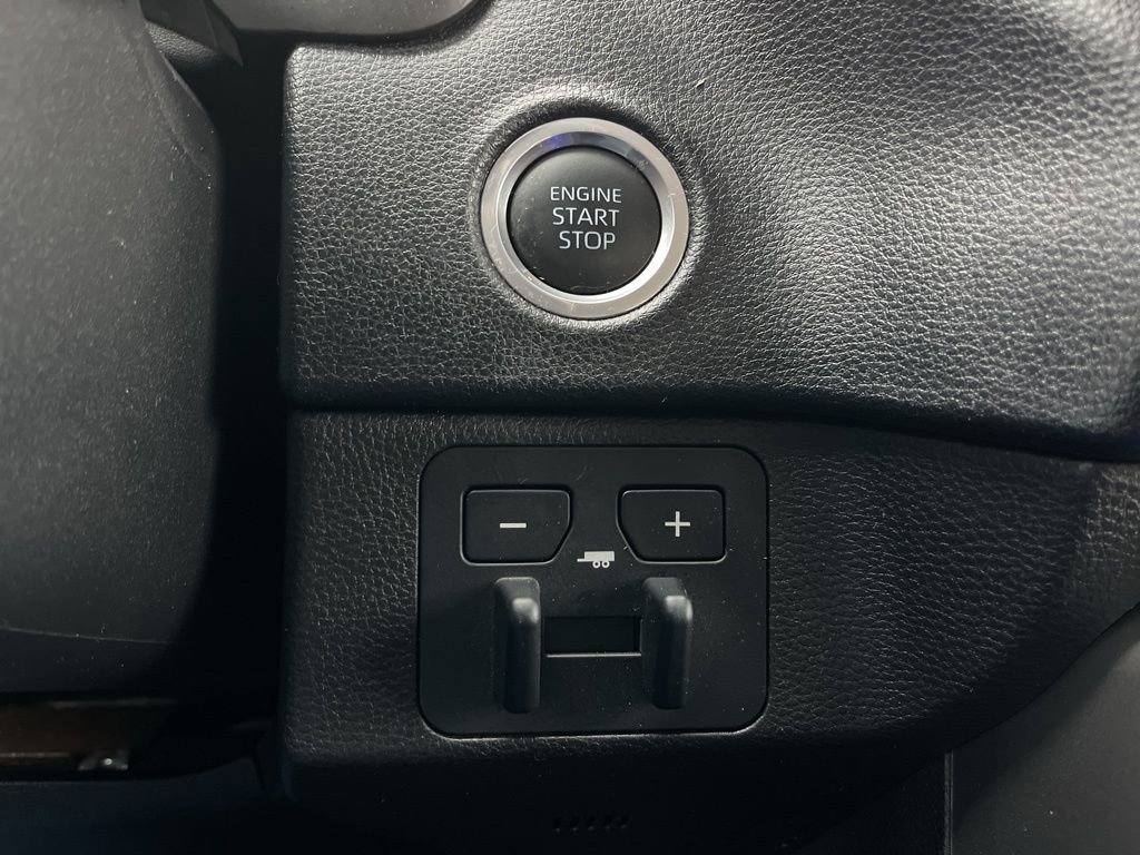 Used 2024 Toyota Tundra SR5 image 13