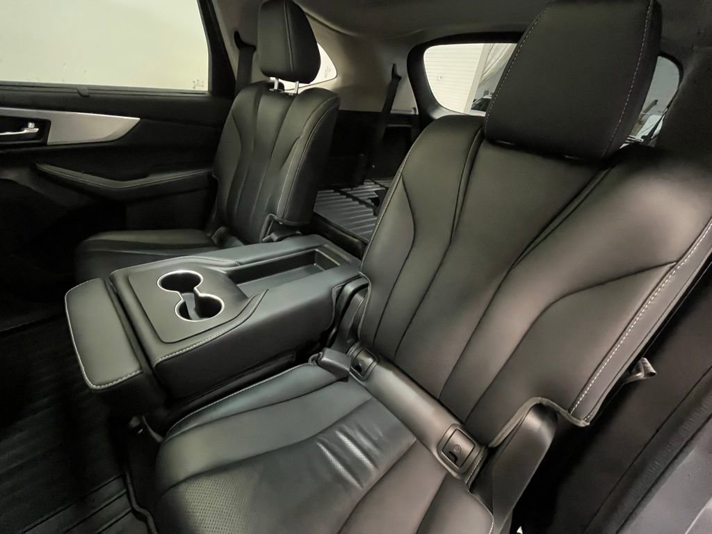 Certified 2024 Acura MDX SH-AWD w/ Technology Package image 14