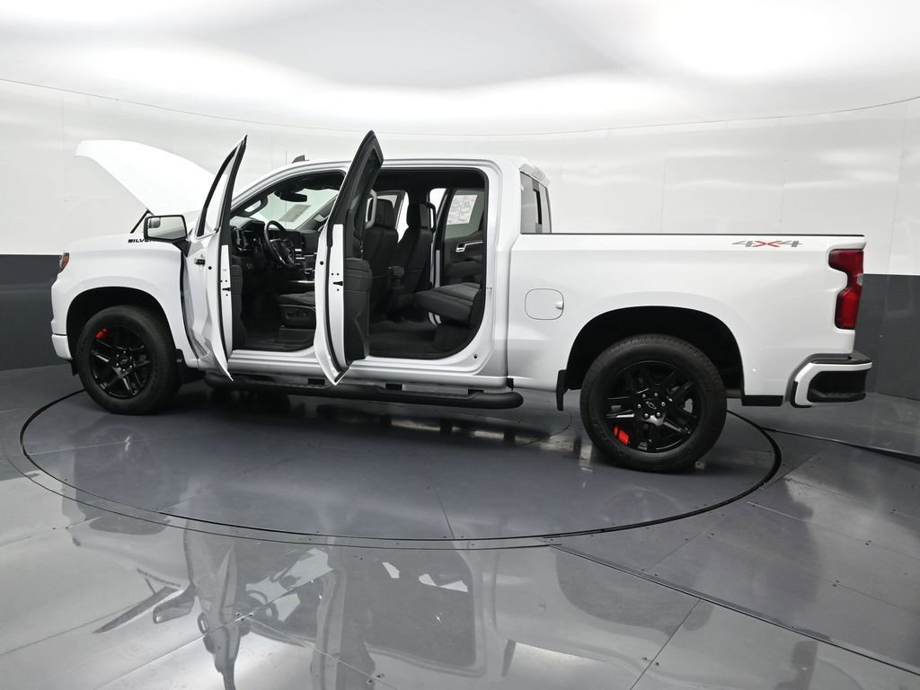 Used 2023 Chevrolet Silverado 1500 RST w/ Redline Edition AWD/4WD image 35