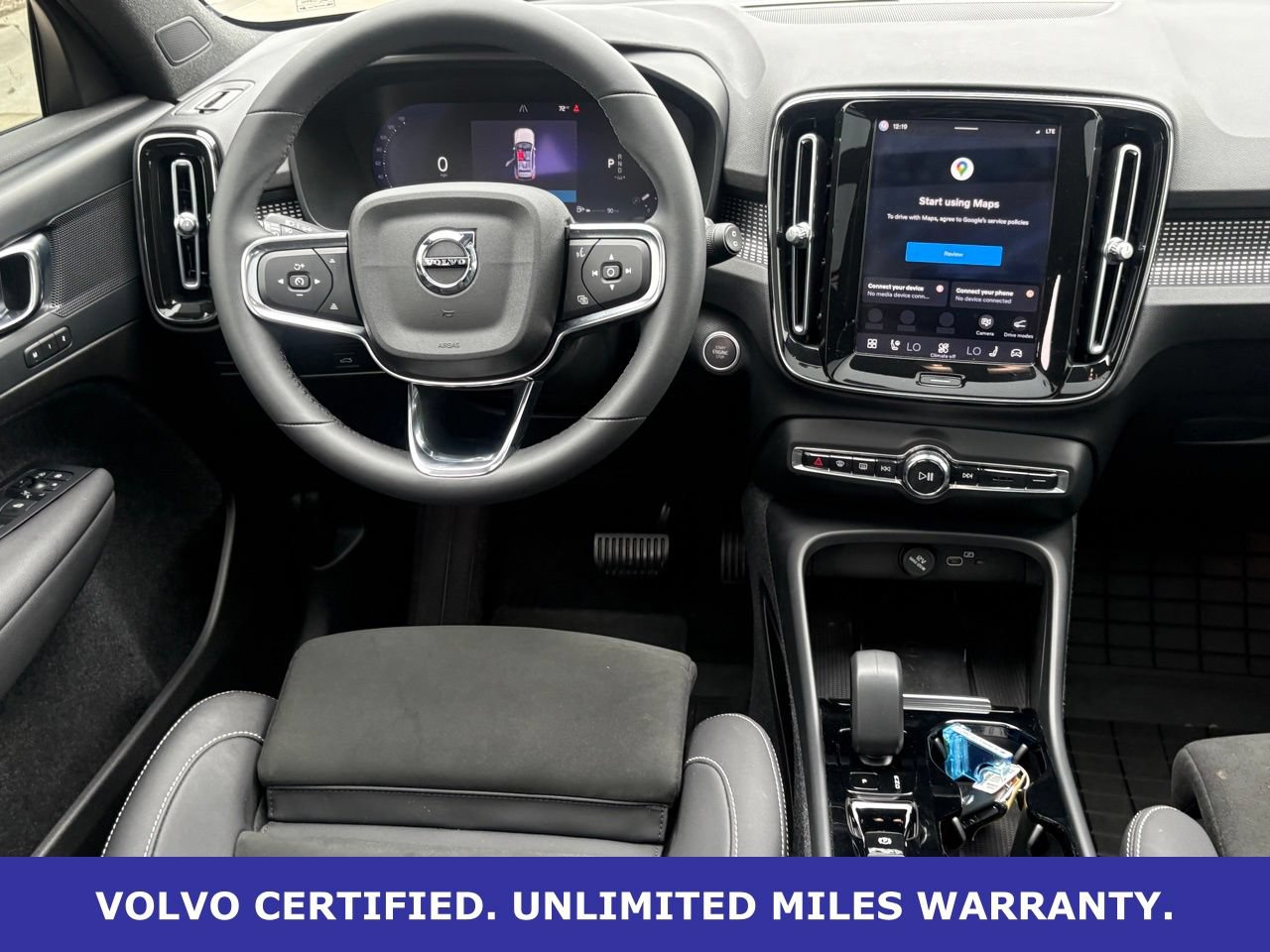 Certified 2023 Volvo XC40 B5 Plus w/ Climate Package AWD/4WD image 15